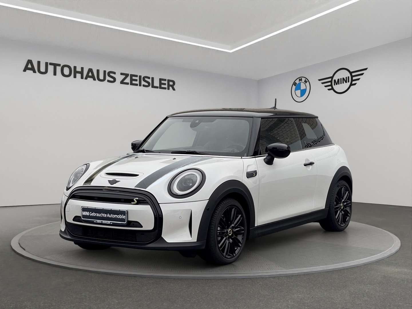 Mini Cooper SE Premium Plus - 2023 - Joinsteer
