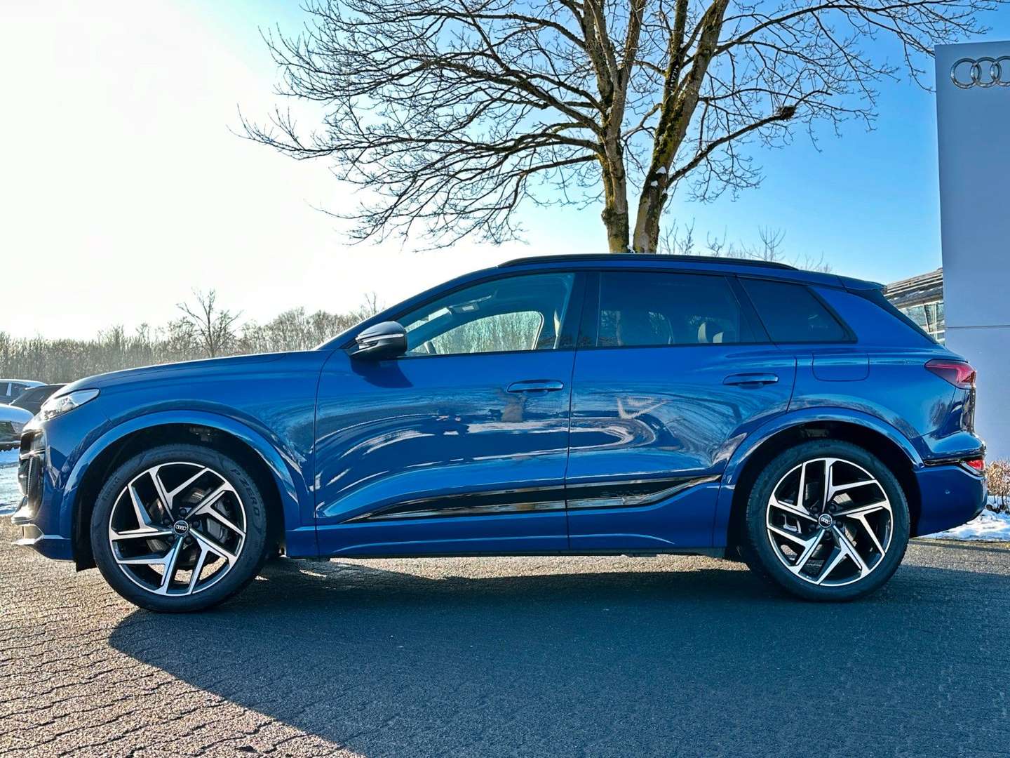 Audi Q6 E-tron S-LINE - 2025 - Joinsteer - #4