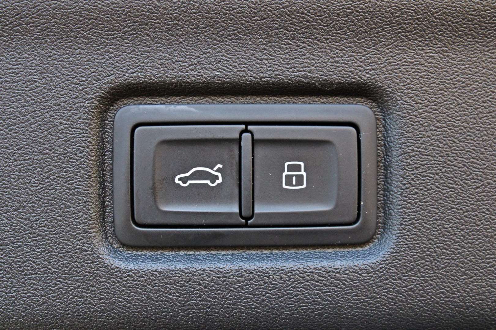 Audi Q6 E-tron S-LINE - 2025 - Joinsteer - #25