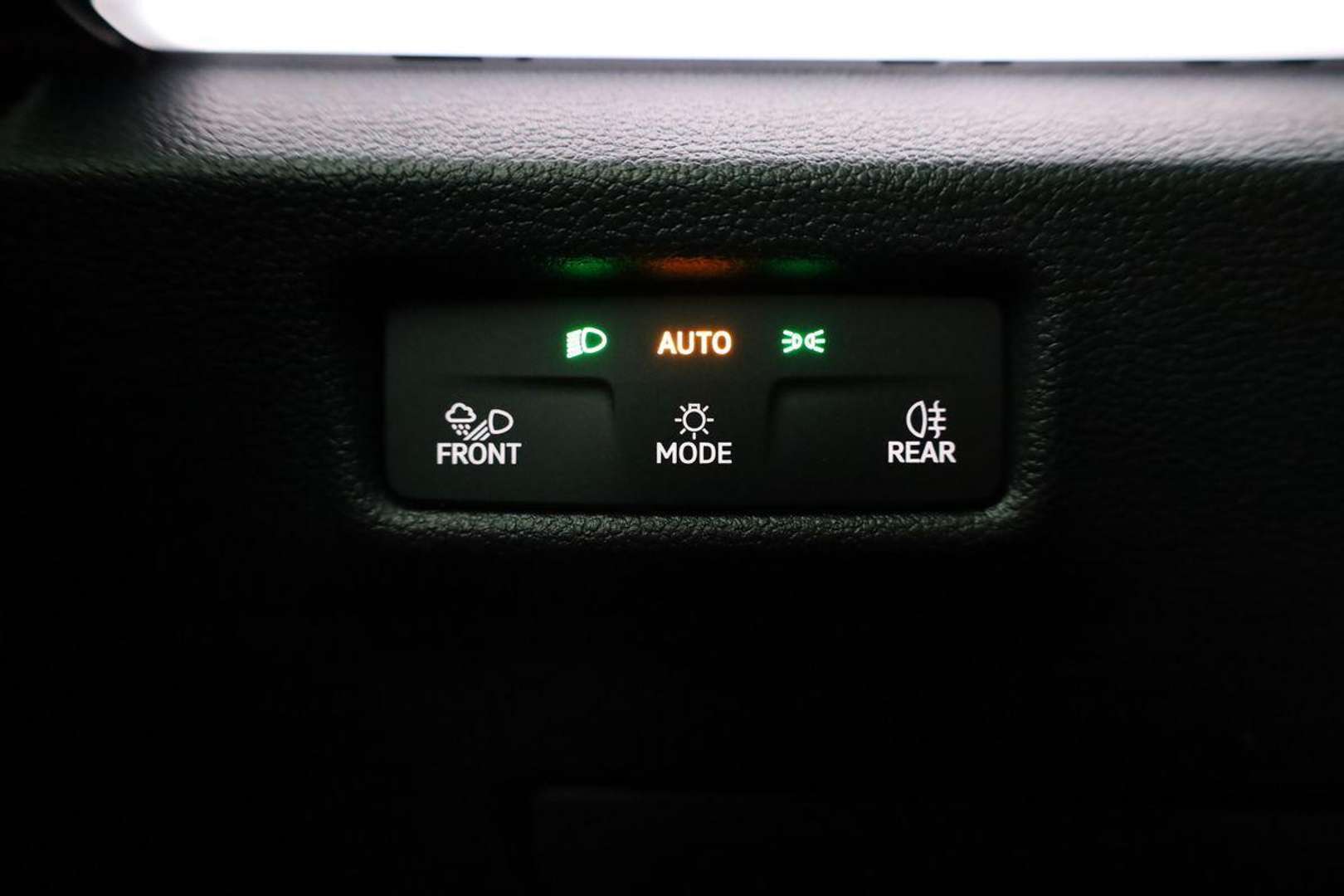 Volkswagen TIGUAN 4Motion R-Line - 2025 - Joinsteer - #8