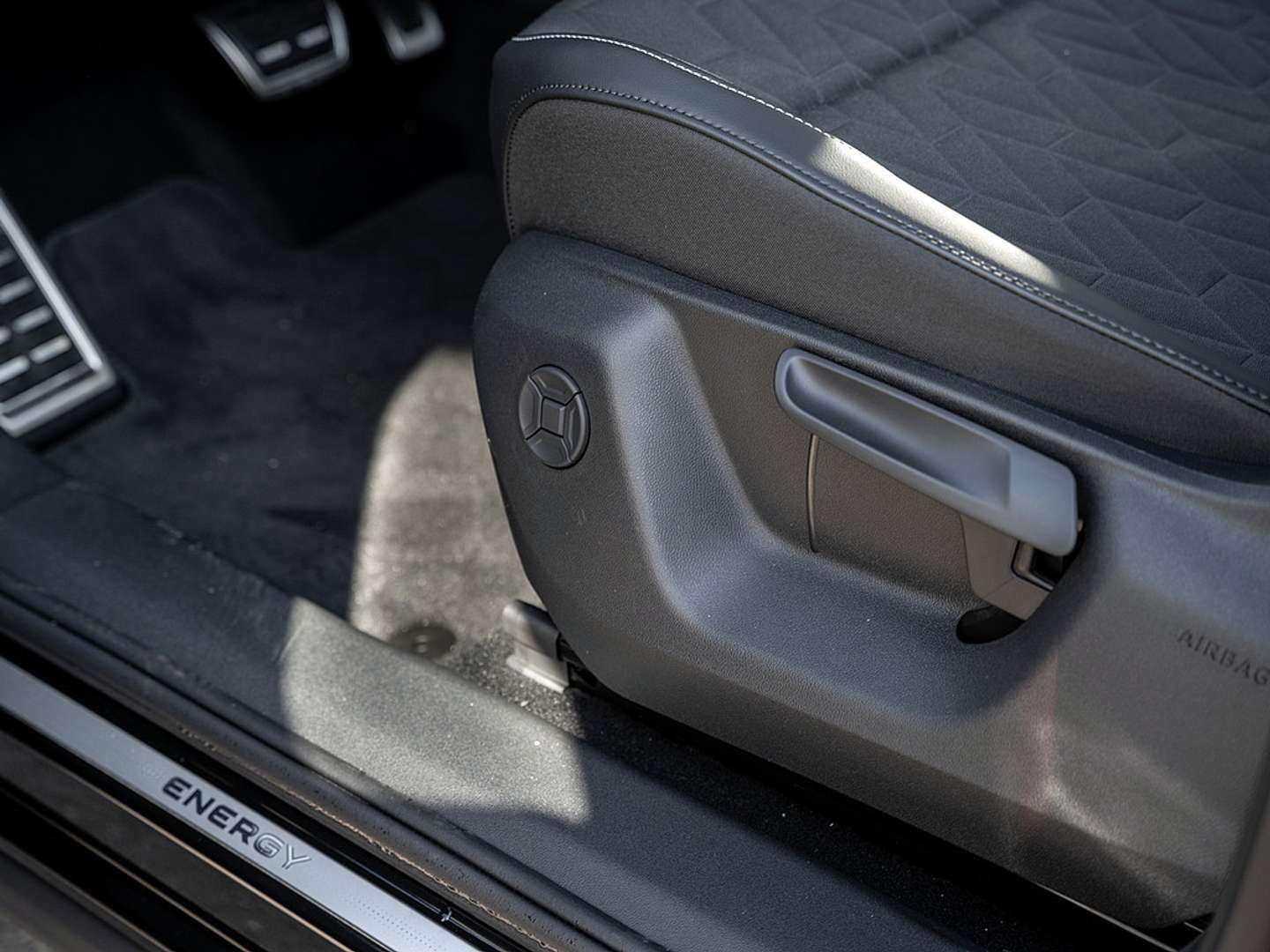 Volkswagen TIGUAN EHybrid - 2026 - Joinsteer - #13