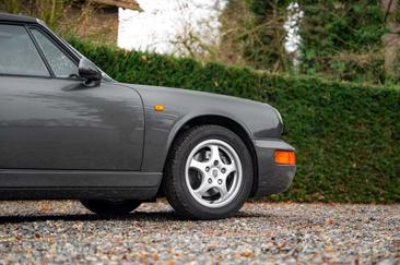 Porsche 964 Carrera 2 — photo 30