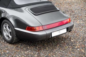 Porsche 964 Carrera 2 — photo 36