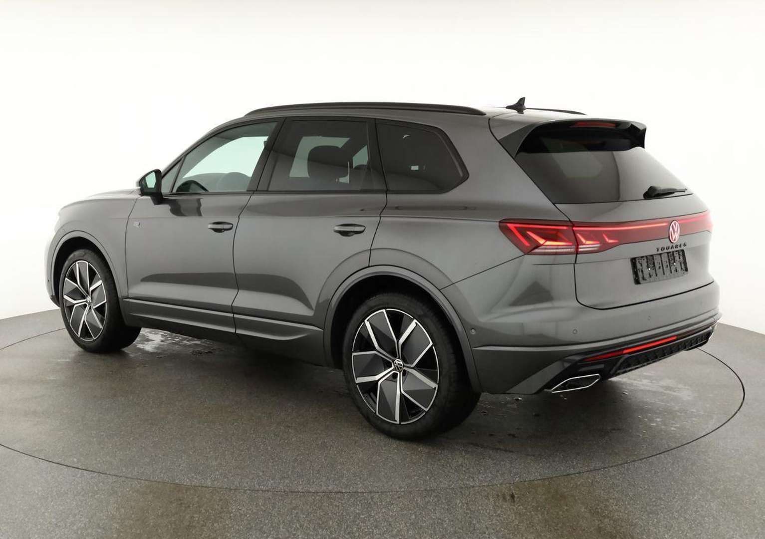 Volkswagen Touareg 4Motion R-Line - 2025 - Joinsteer - #3