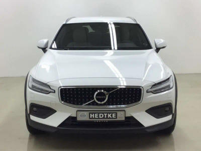 Volvo V60 Cross Country B4 - 2022 - Joinsteer - #1
