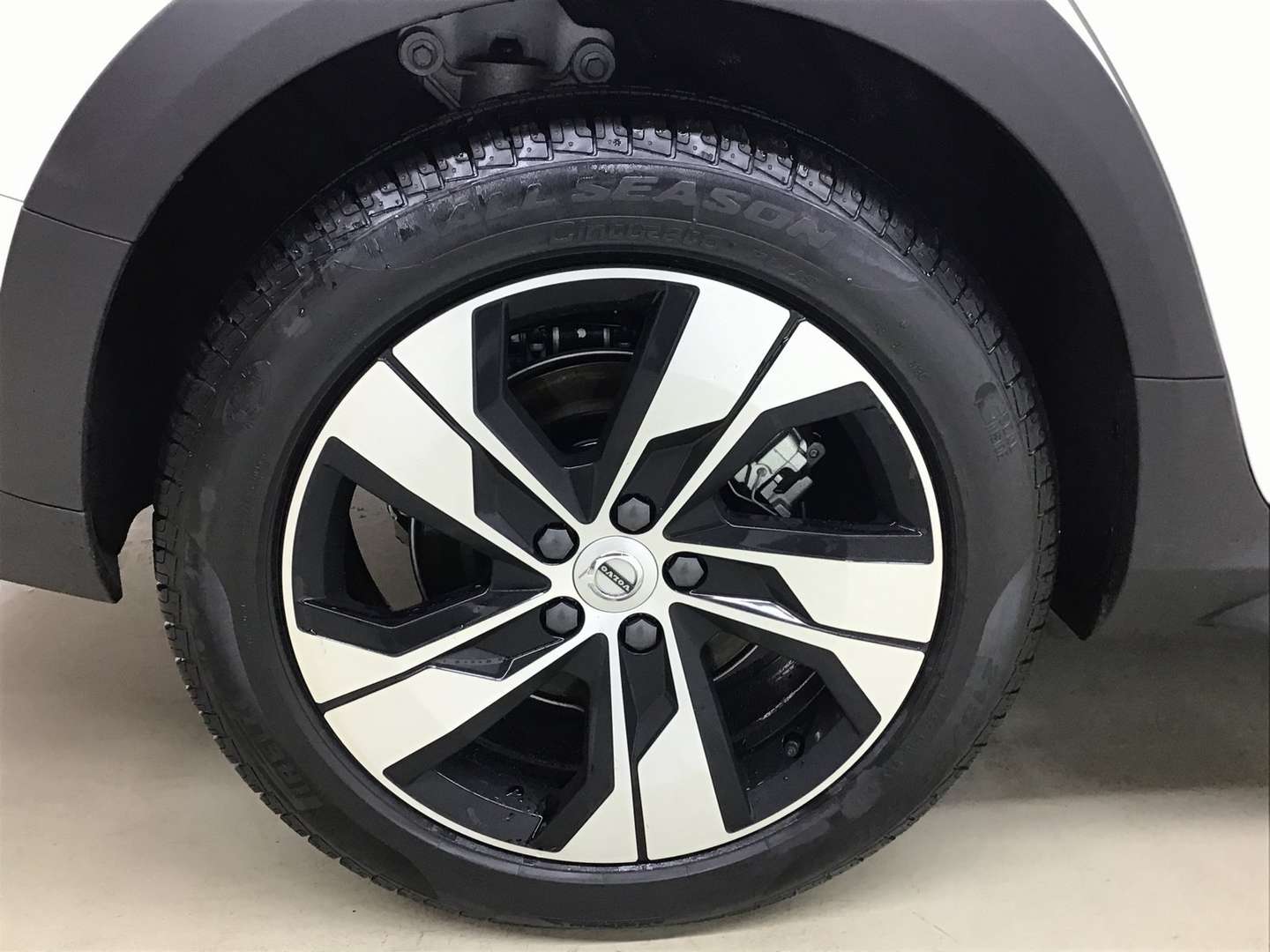 Volvo V60 Cross Country B4 - 2022 - Joinsteer - #5