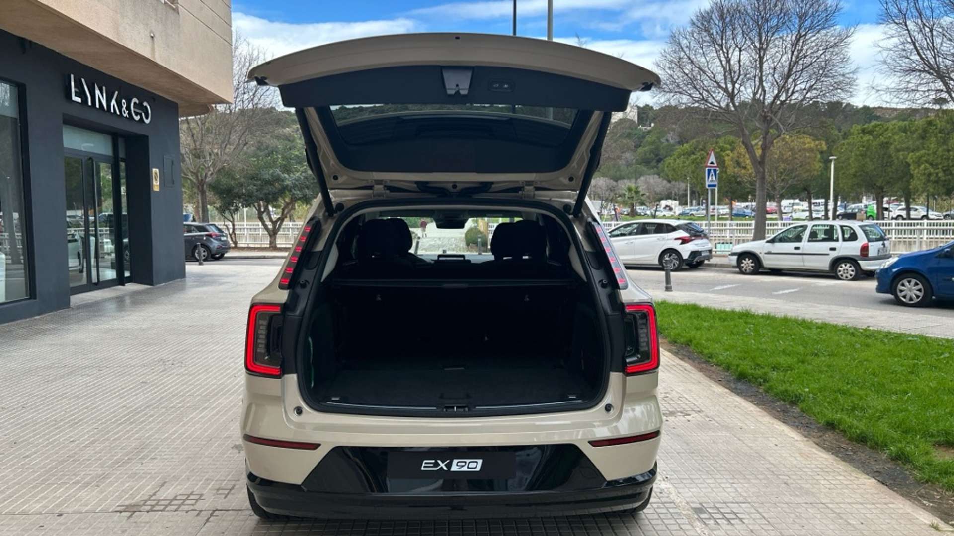 Volvo EX90 Twin Motor - 2025 - Joinsteer - #13