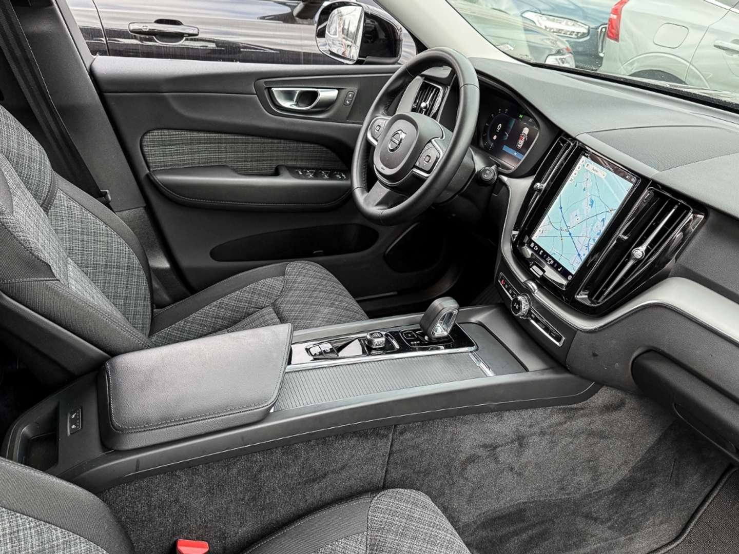 Volvo XC60 Core - 2023 - Joinsteer - #3