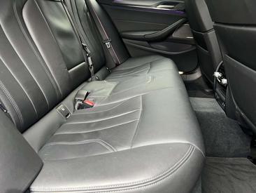 BMW M5 Competition M5 — photo 13