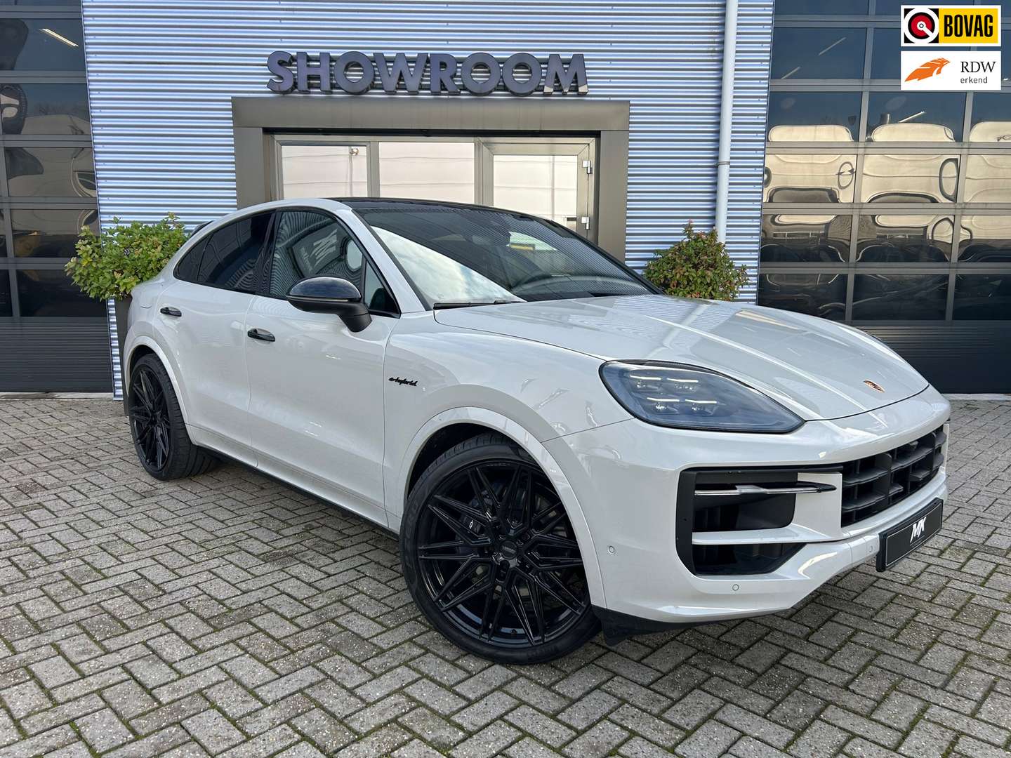 Porsche Cayenne Coupé E-Hybrid - 2024 - Joinsteer - #2