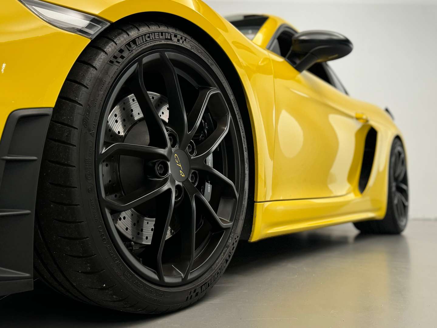 Porsche 718 Cayman GT4 - 2020 - Joinsteer - #15