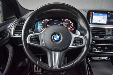 BMW X4 M M40i — photo 29