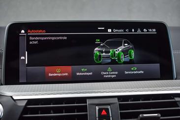 BMW X4 M M40i — photo 34