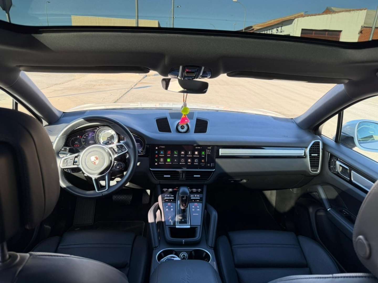 Porsche Cayenne Coupé E-Hybrid - 2023 - Joinsteer - #9