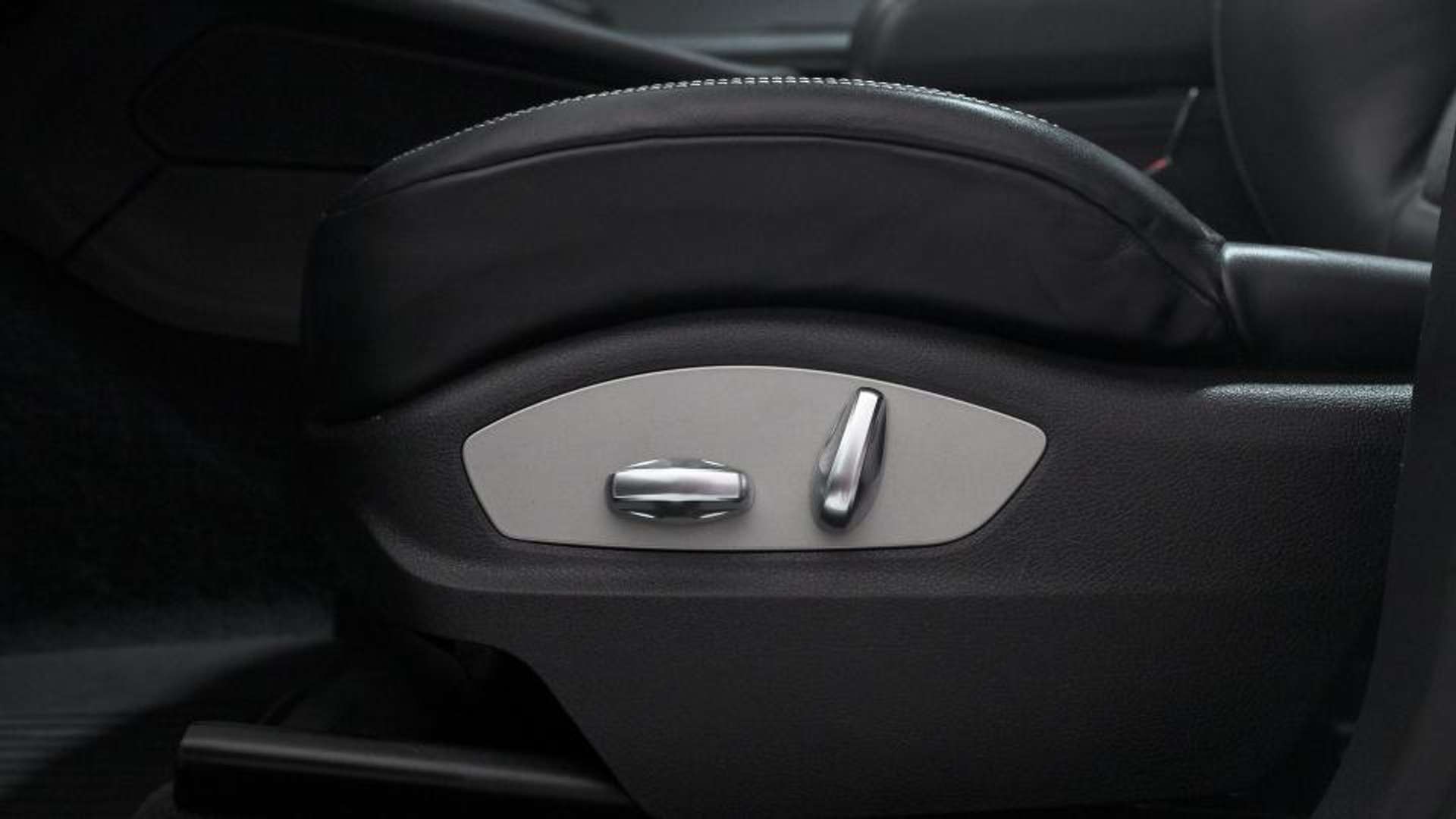 Porsche Macan II Base - 2023 - Joinsteer - #17