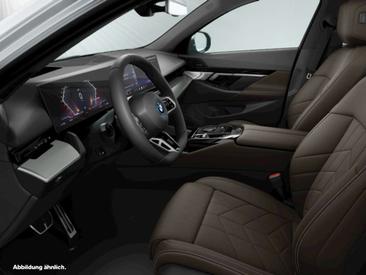 BMW I5 M Sport EDrive40 — photo 3