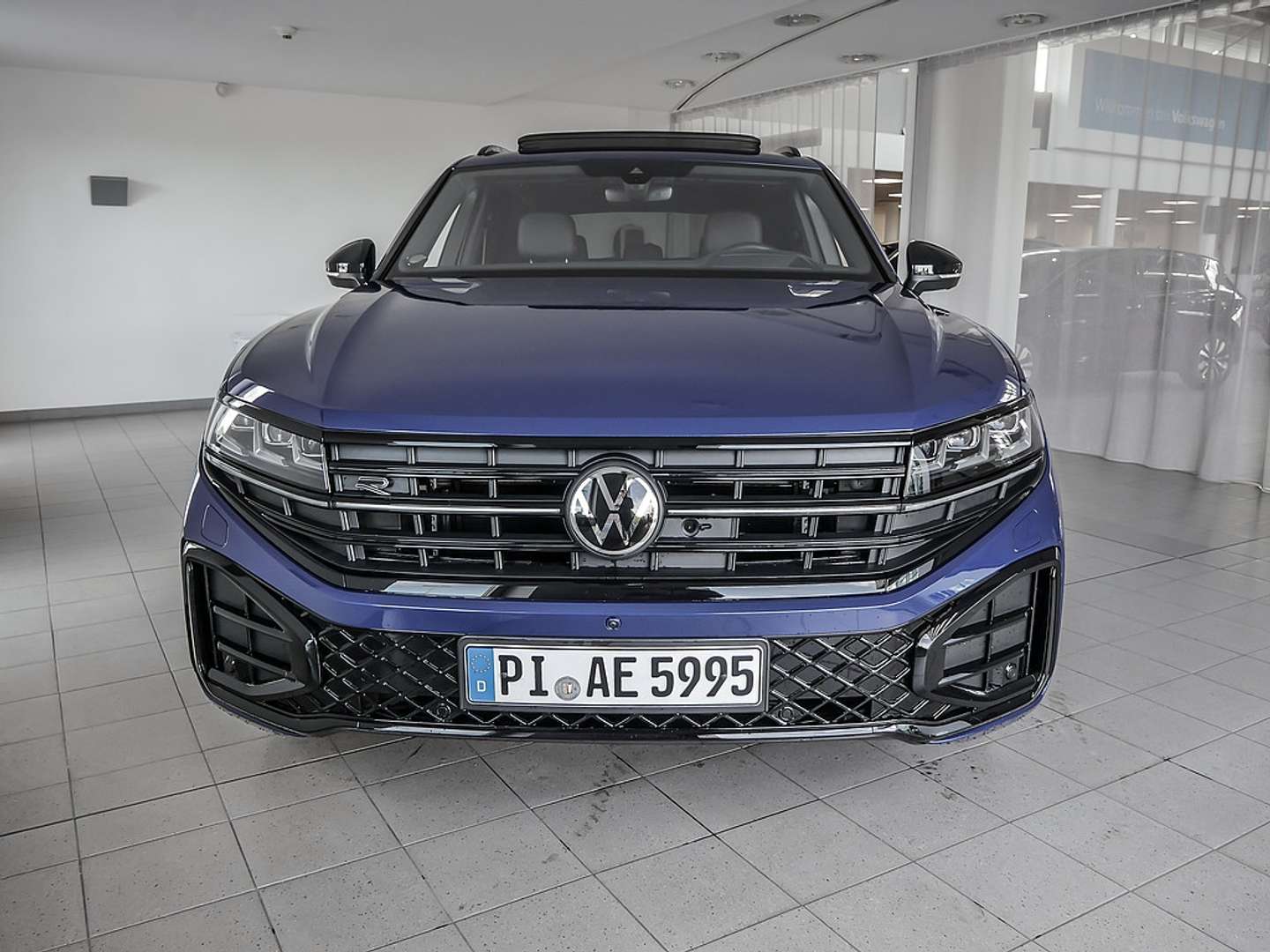 Volkswagen Touareg 4Motion R-Line - 2025 - Joinsteer - #1