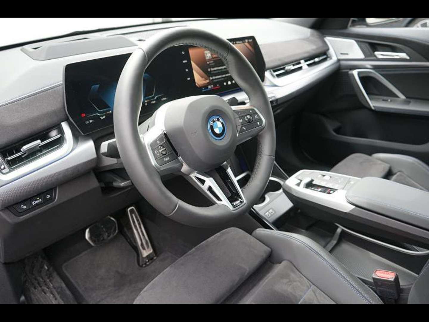 BMW IX2 M Sport XDrive30 - 2024 - Joinsteer - #3