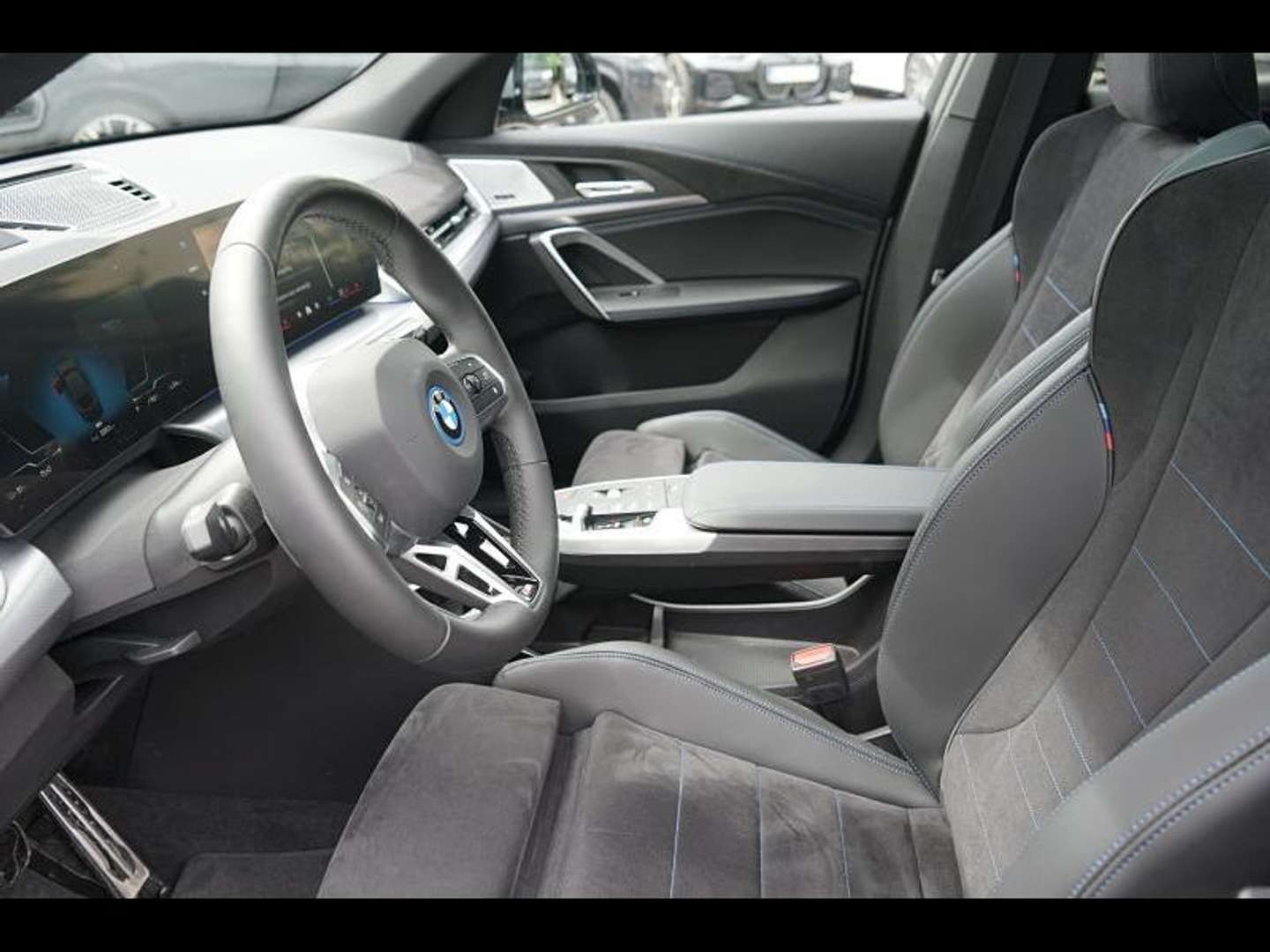 BMW IX2 M Sport XDrive30 - 2024 - Joinsteer - #19