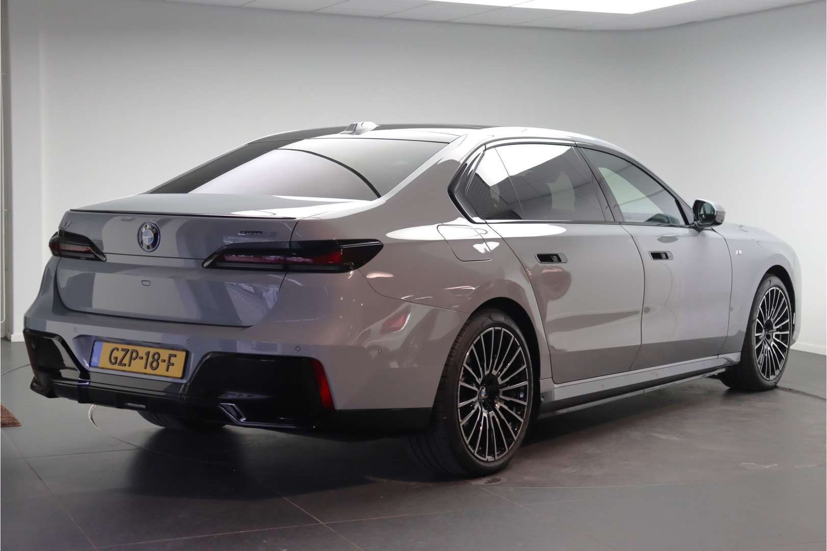 BMW I7 M Sport EDrive50 - 2025 - Joinsteer - #2