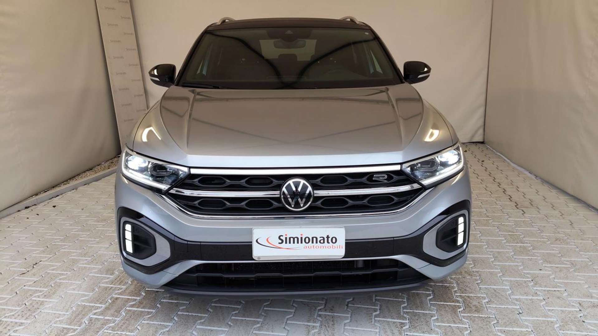 Volkswagen T-Roc TDI R-Line - 2024 - Joinsteer - #1