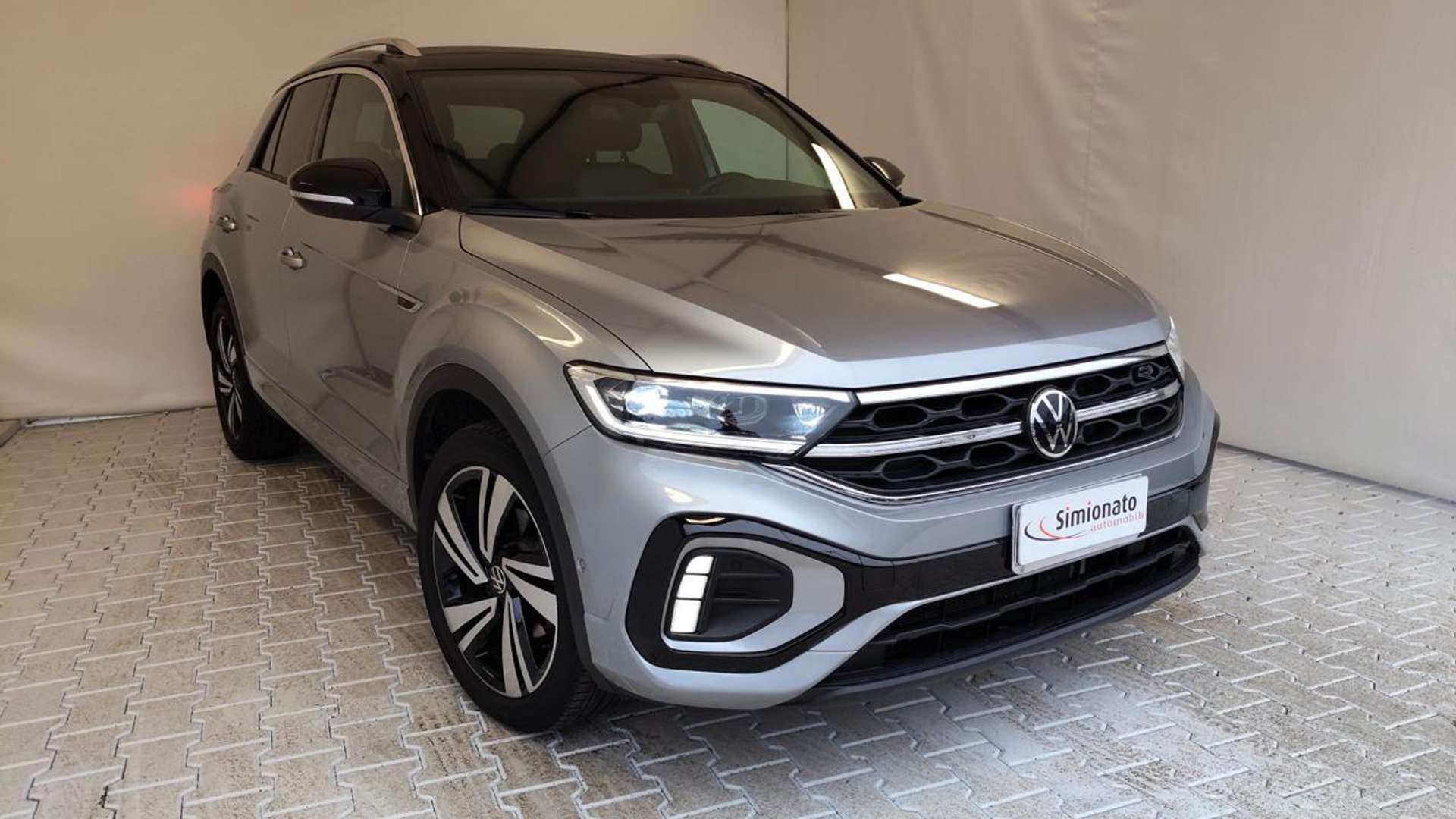 Volkswagen T-Roc TDI R-Line - 2024 - Joinsteer - #2