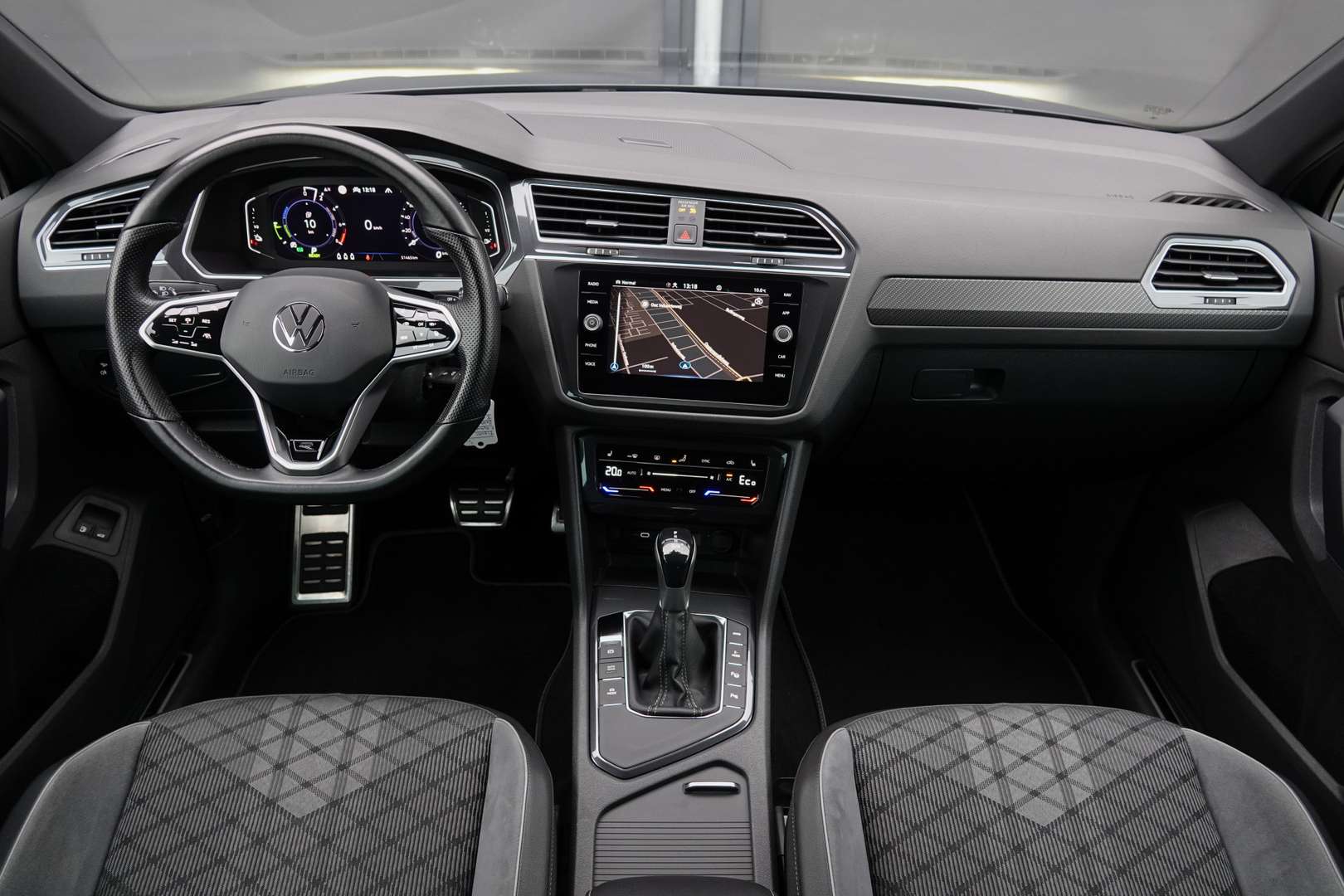 Volkswagen TIGUAN Hybrid R-Line - 2021 - Joinsteer - #4