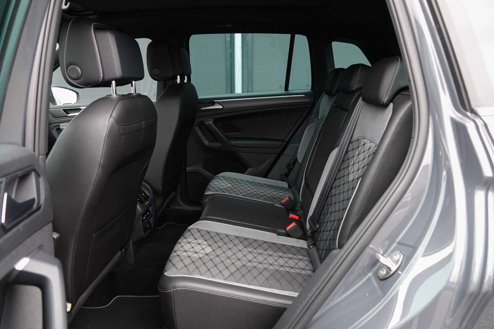 Volkswagen TIGUAN Hybrid R-Line - 2021 - Joinsteer - #6