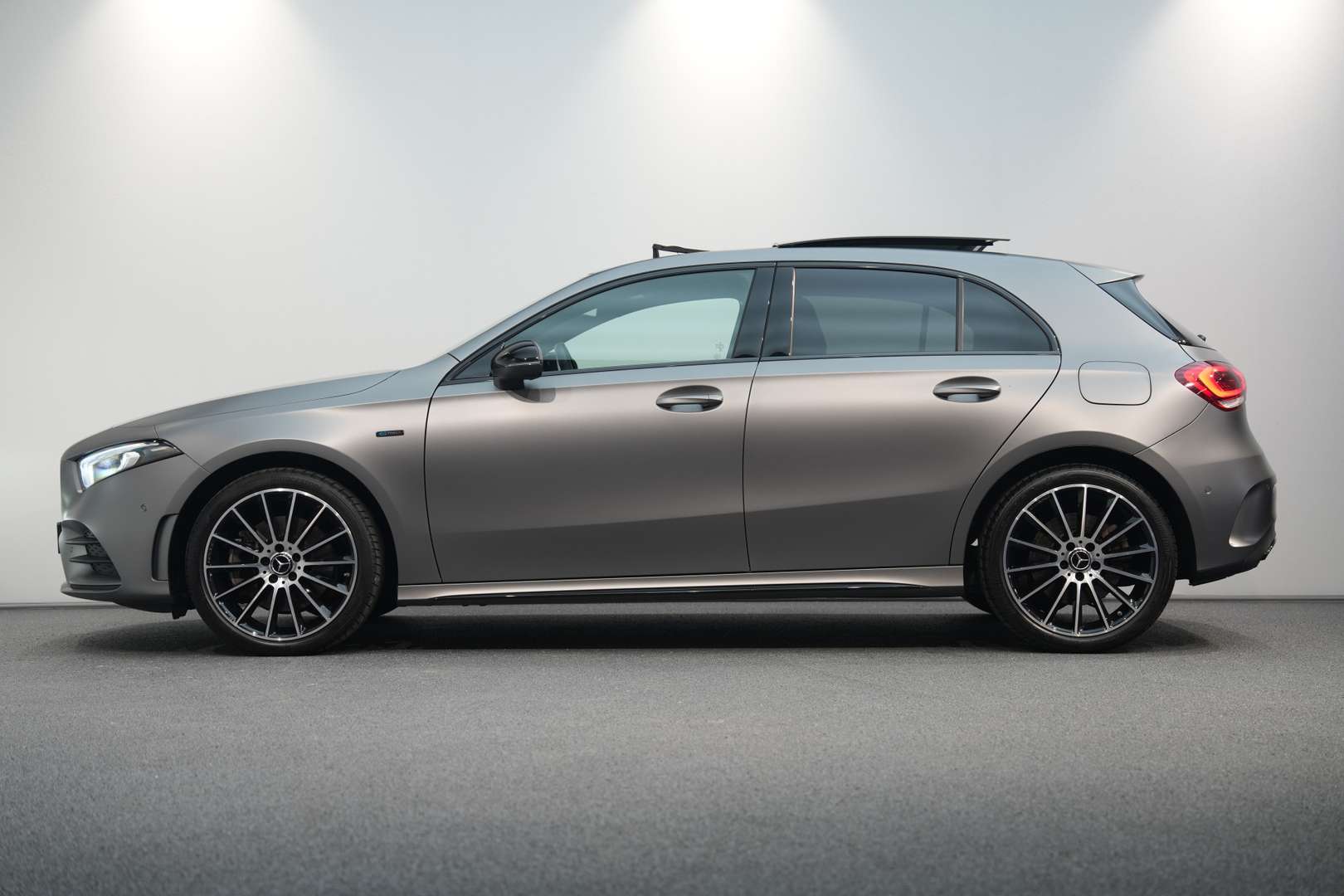 Mercedes Classe A 250 E 250 Night Edition - 2020 - Joinsteer - #4