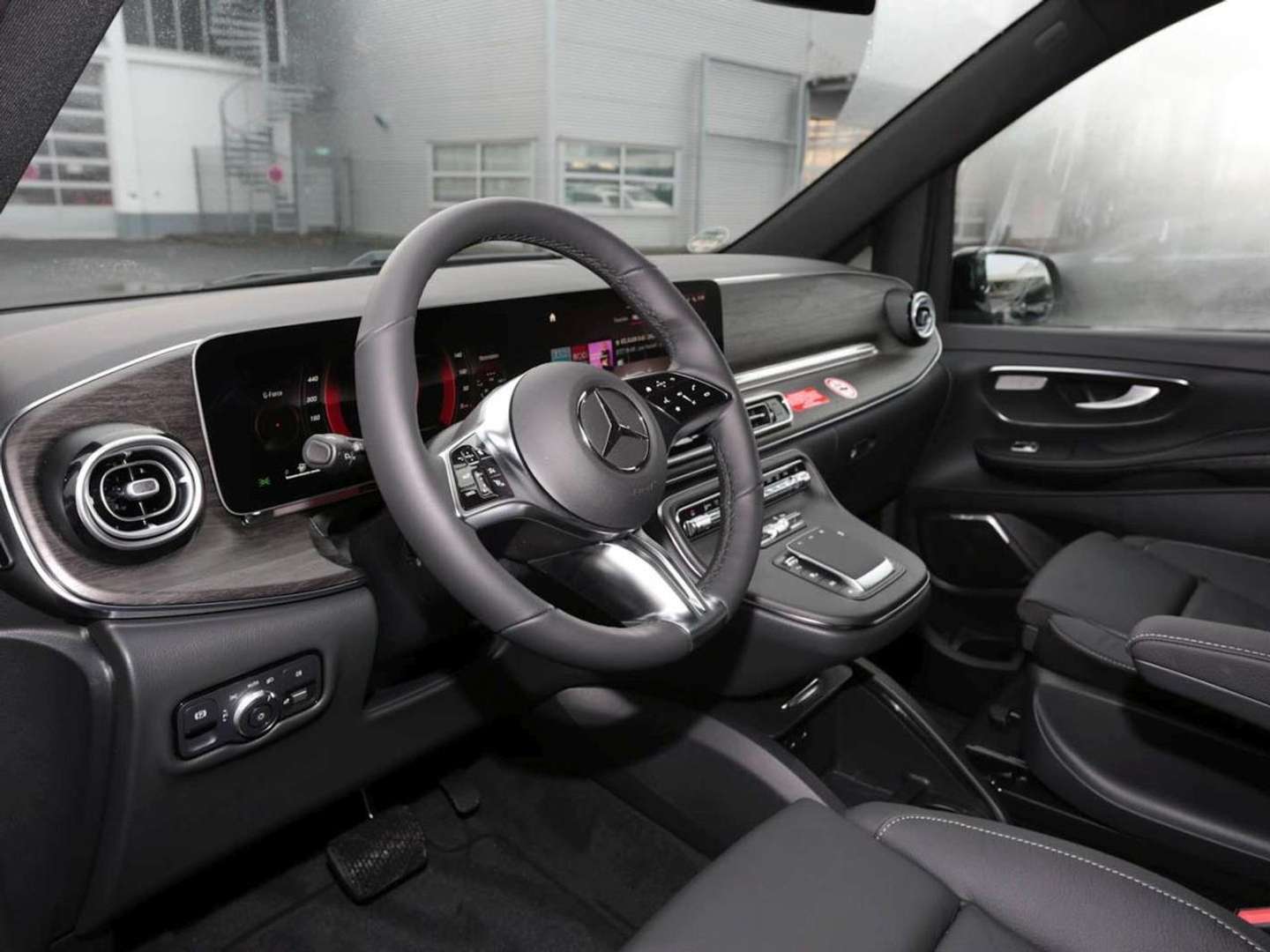 Mercedes V 250 250 Avantgarde - 2026 - Joinsteer - #4
