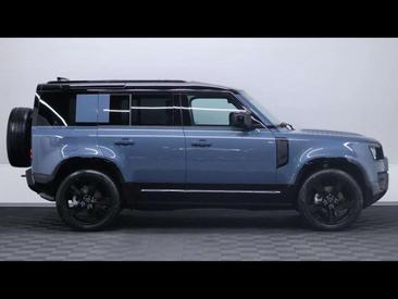 Land Rover Defender 110 D200 X-Dynamic SE AWD Auto — photo 3
