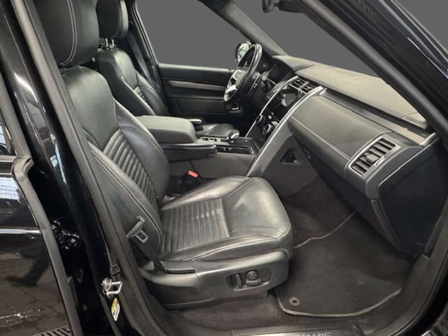 Land Rover Discovery 3.0D I6 R-Dynamic S AWD 7 P 249cv Auto - 2021 - Joinsteer - #3