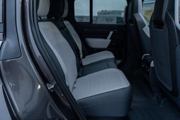 Land Rover Defender 110 Octa Black AWD Aut. 4.4 V8 MHEV — photo 21
