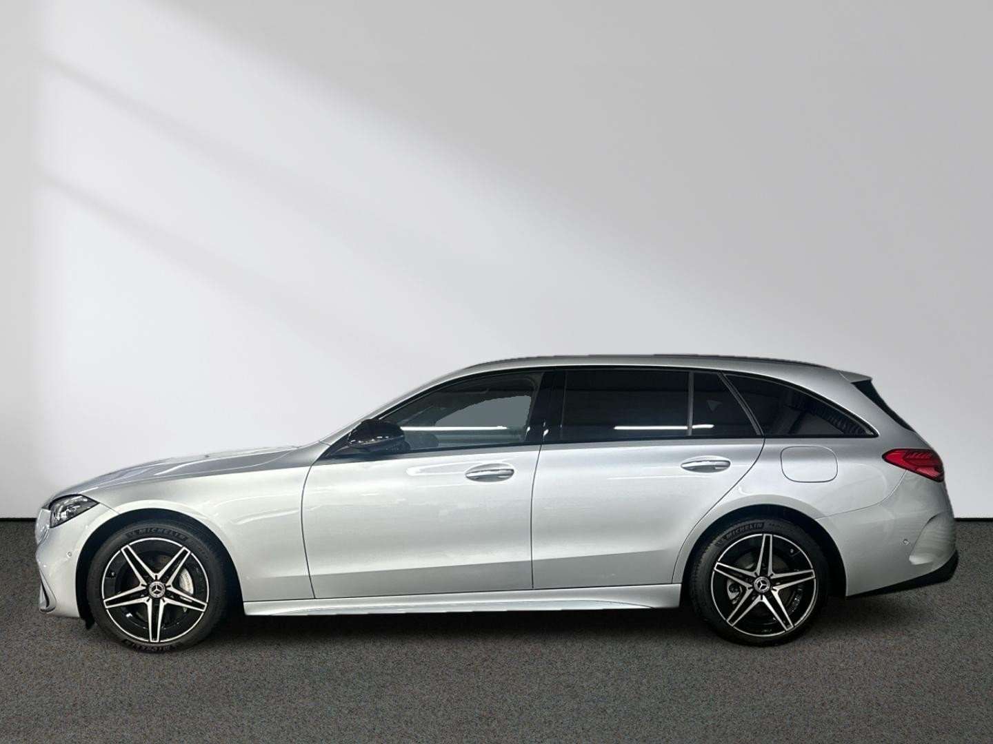 Mercedes Classe C 300 E 300 AMG Line - 2024 - Joinsteer - #1