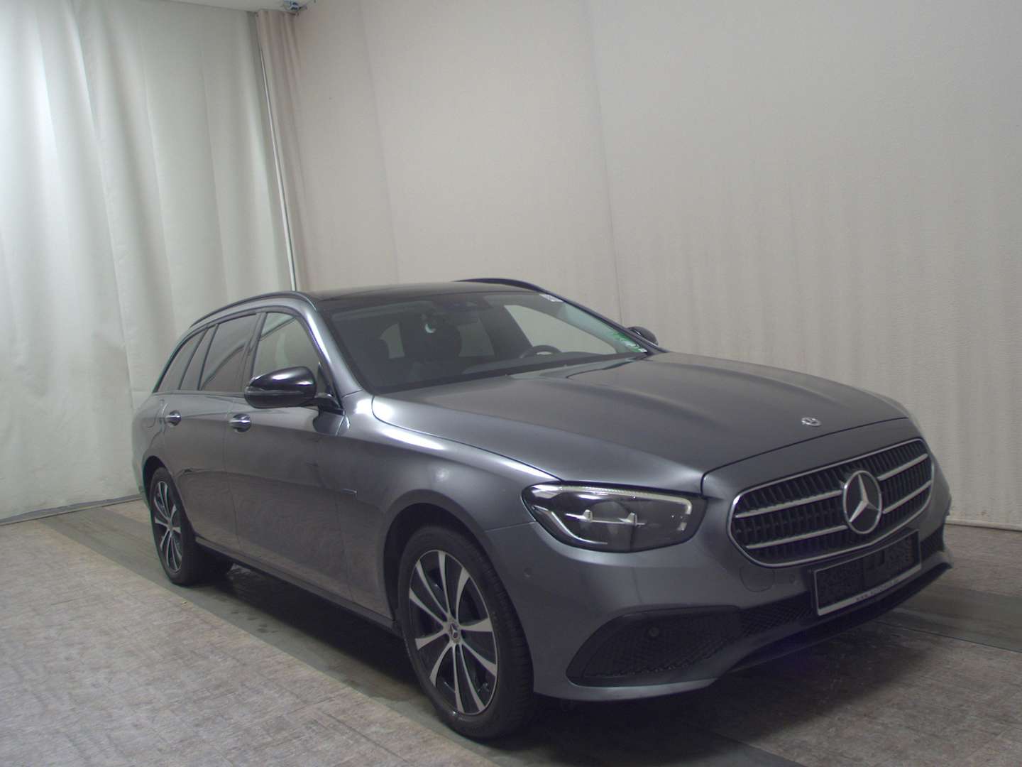 Mercedes Classe E 300 Night Edition - 2021 - Joinsteer - #2