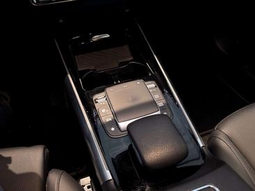 Mercedes GLA 250 250 — photo 29