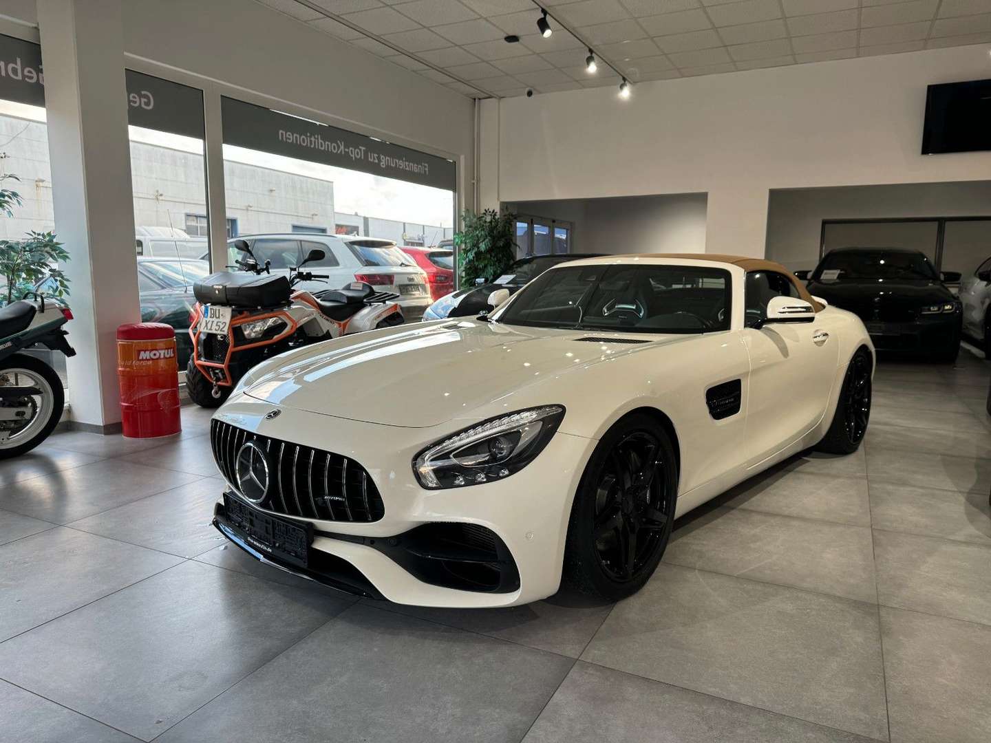 Mercedes AMG GT 4.0 V8 - 2019 - Joinsteer