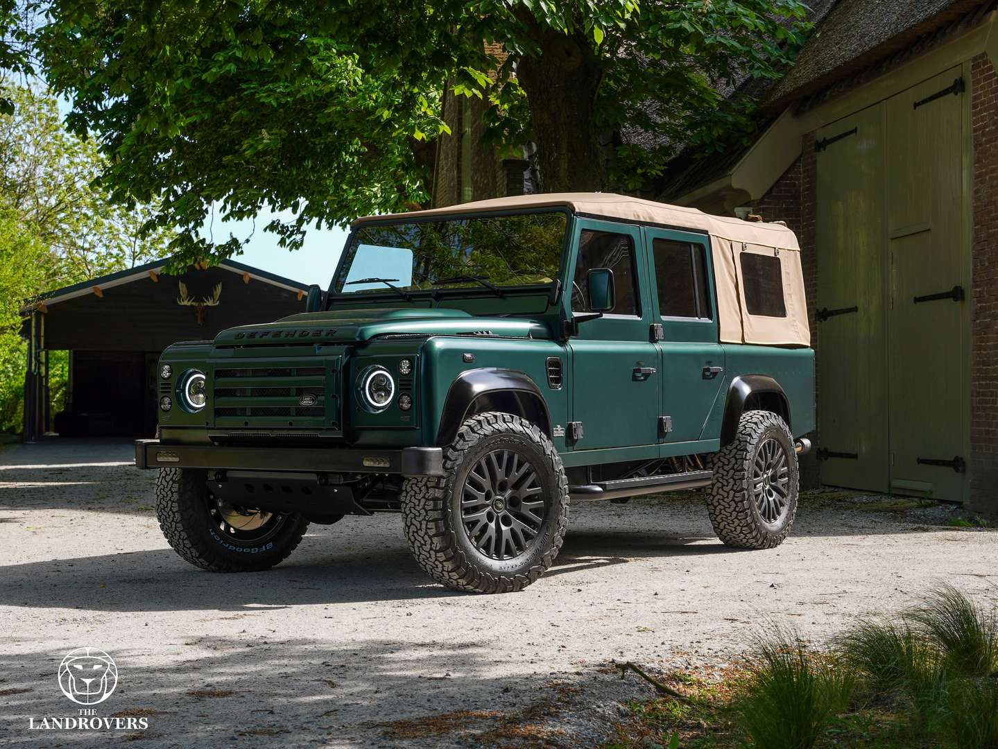 Land Rover Defender V8 - 2022 - Joinsteer