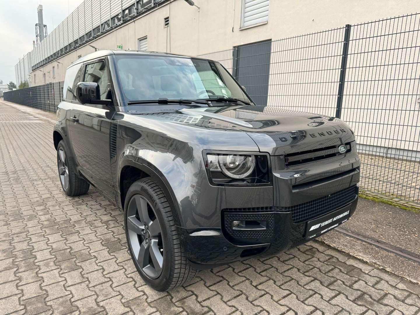 Land Rover Defender 90 5.0 V8 P525 - 2023 - Joinsteer - #1