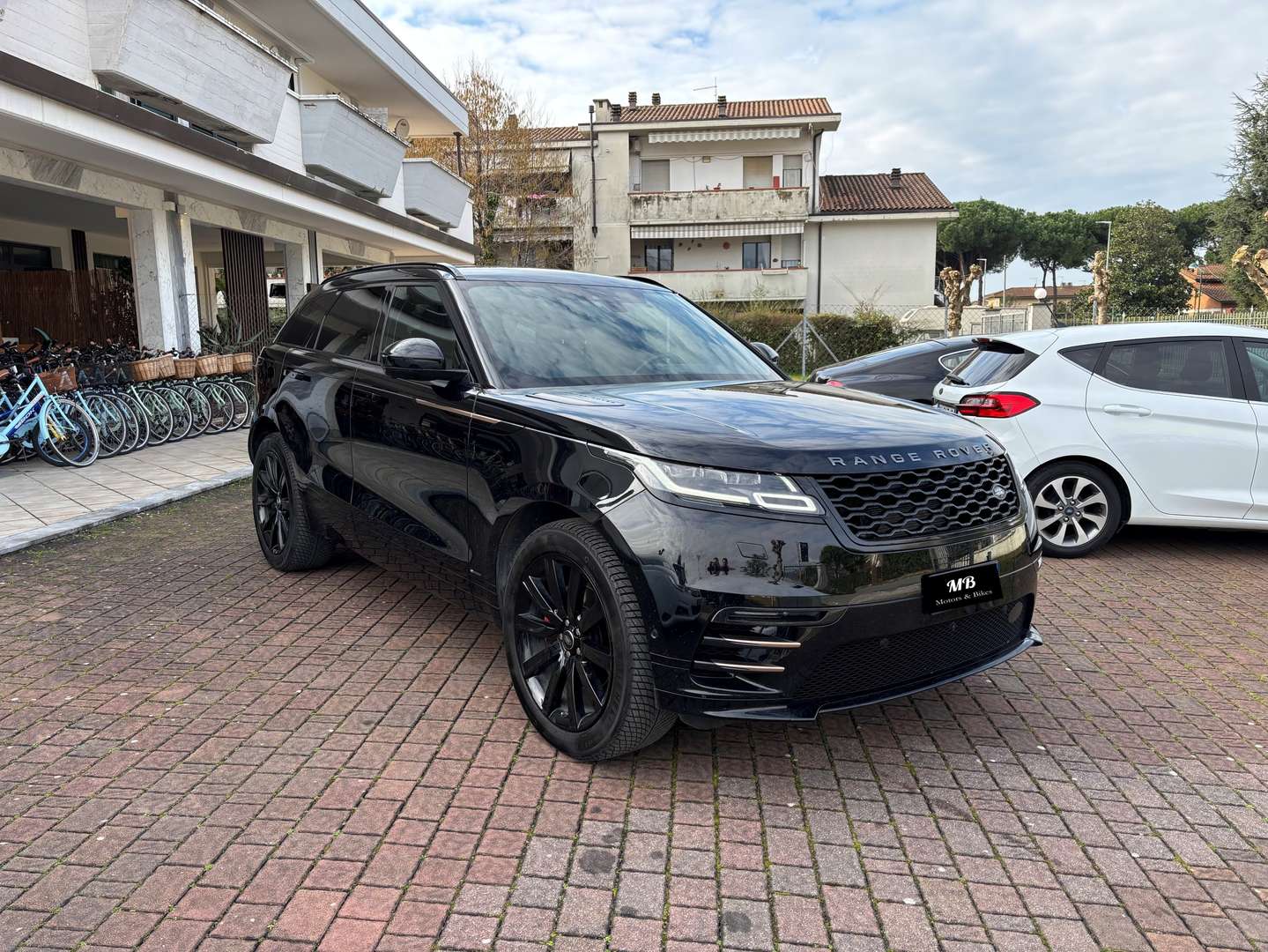 Land Rover Range Rover Velar R-Dynamic HSE 2.0D - 2019 - Joinsteer