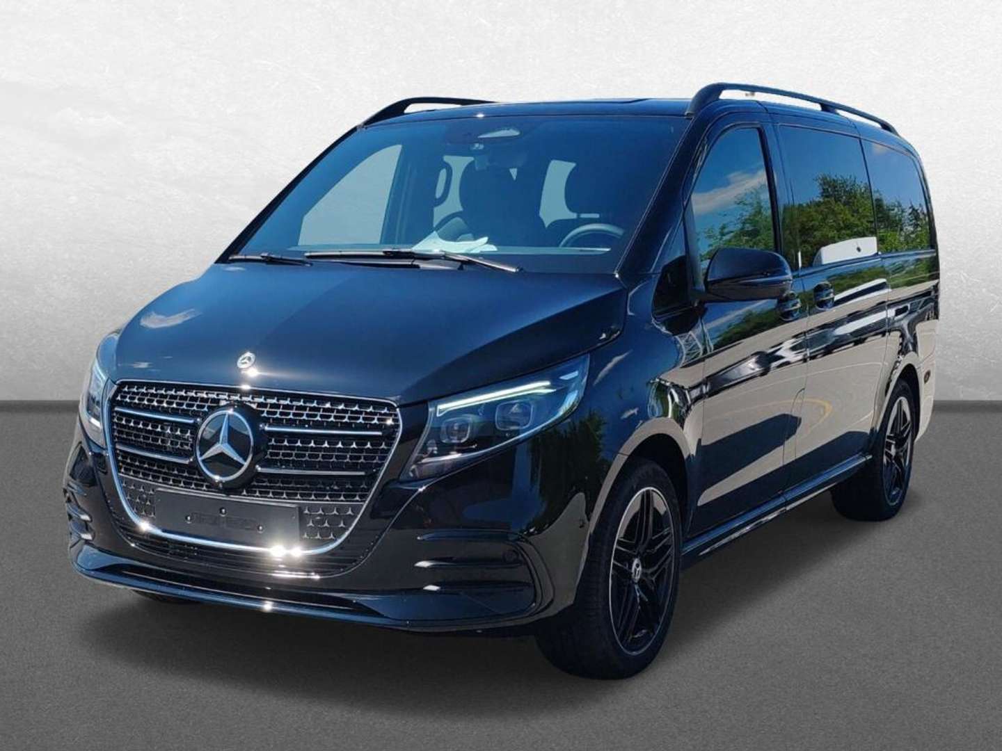 Mercedes V-Class Avantgarde 300d - 2024 - Joinsteer - #1