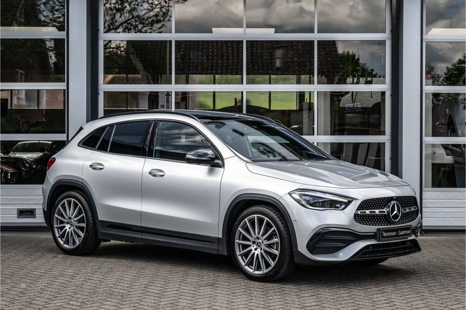 Mercedes GLA 250 AMG Line 4MATIC+ - 2021 - Joinsteer - #1