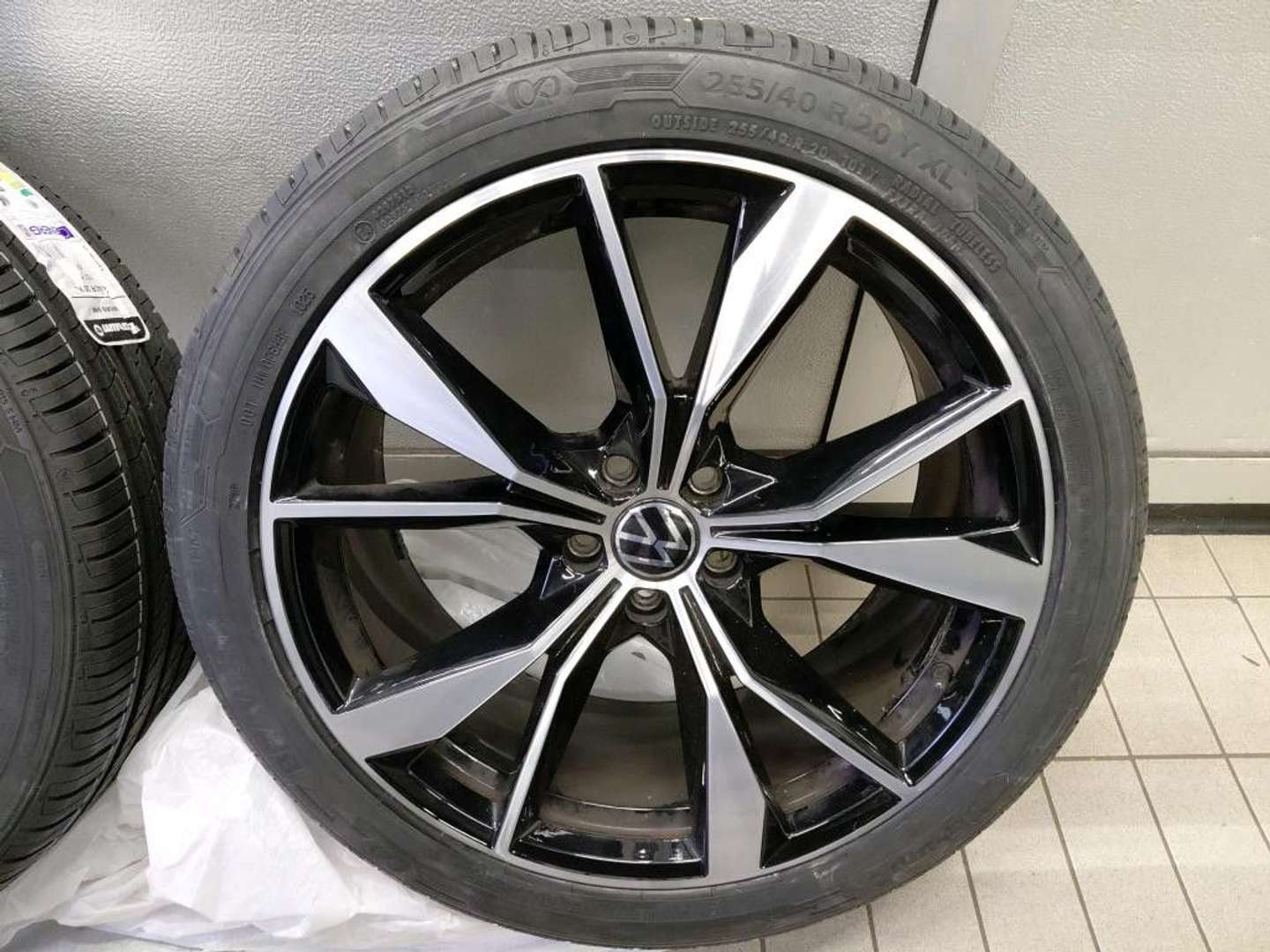 Volkswagen TIGUAN 4Motion R-Line - 2023 - Joinsteer - #5
