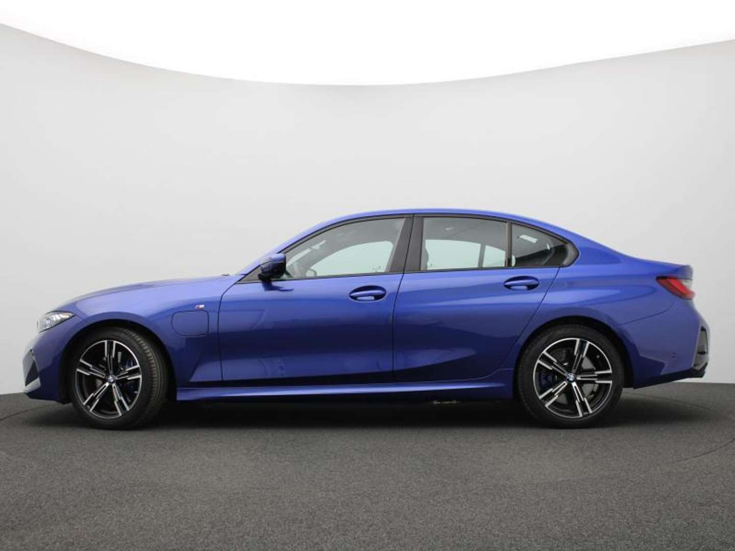 BMW 330 M Sport - 2025 - Joinsteer - #2