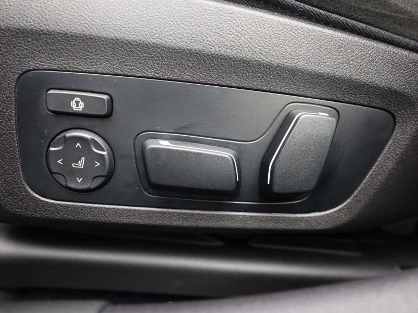 BMW 330 M Sport - 2025 - Joinsteer - #15