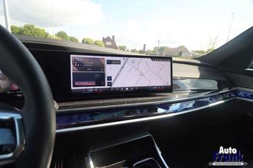 BMW I7 M Sport M60 XDrive — photo 30