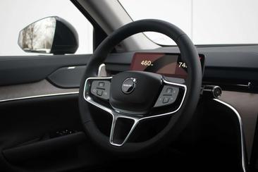 Volvo EX90 Twin Motor — photo 35