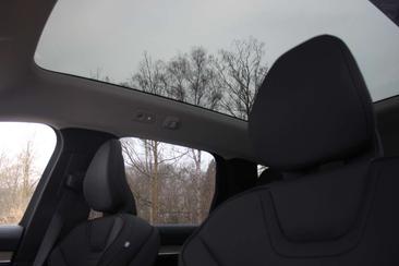 Volvo EX90 Twin Motor — photo 37