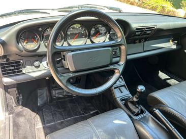 Porsche 964 RS — photo 14