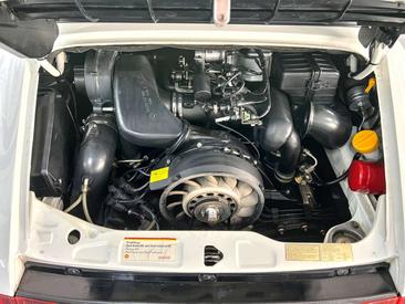 Porsche 964 RS — photo 15
